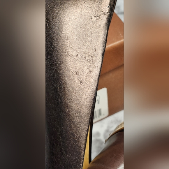 Coach Zan Pumps w/box. Size 9 - Picture 13 of 14